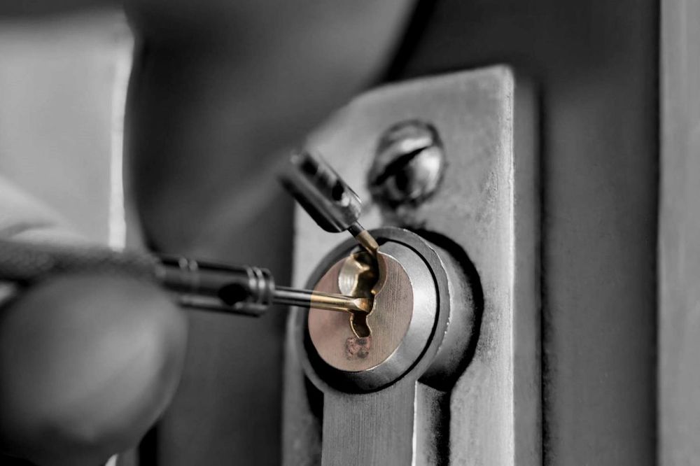 Abertura de portas na Margem Sul – SOS Aberturas