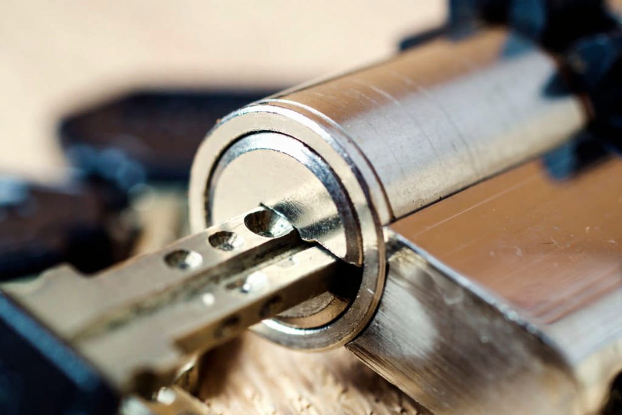 Substituição de Segredos e Canhões